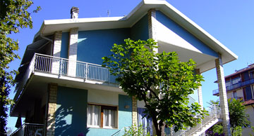 Casa Camprini - Vista laterale